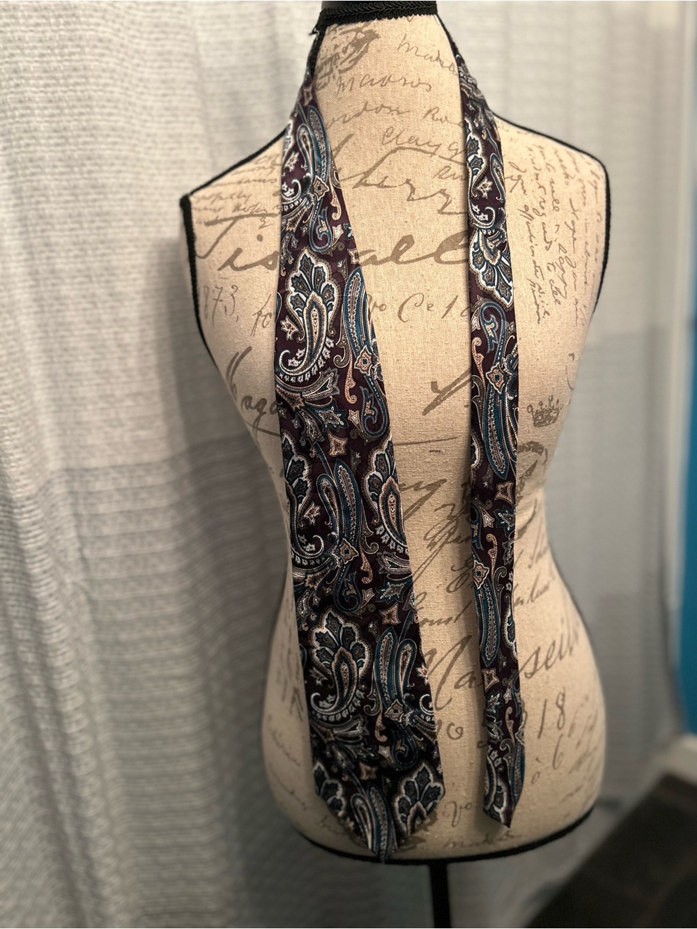 Oscar de la Renta Vintage Brown & Teal Paisley Skinny Scarf Tie